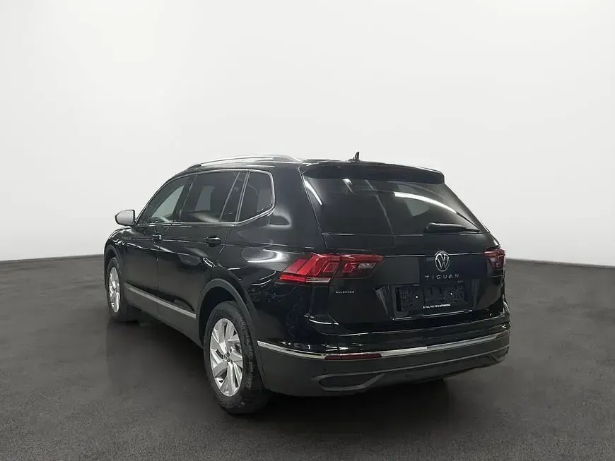 Neu VW Tiguan Allspace Move 150 PS (110 kW) 2025 Deep black perleffekt SUV