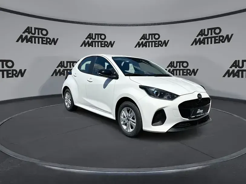 Neu Mazda 2 Center-Line 80 PS (58 kW) 2026 Weiss Kleinwagen