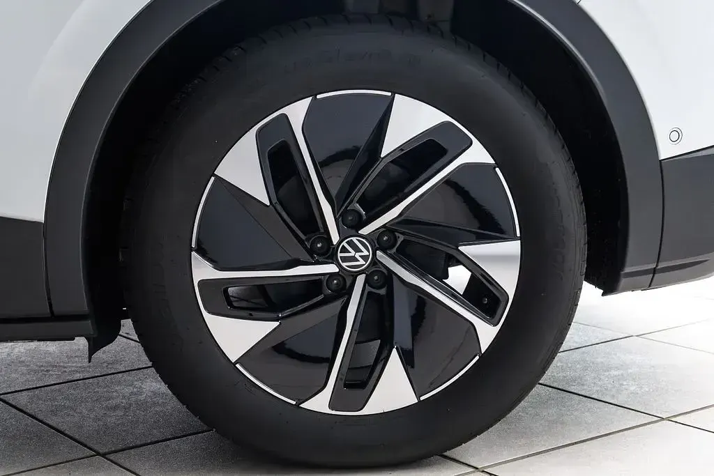 Gebraucht VW ID.4 Pro 210 kW (286 PS) 2025 Weiß SUV