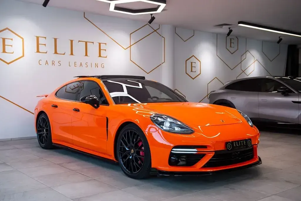 Gebraucht Porsche Panamera Turbo 551 PS (405 kW) 2019 Orange Kleinwagen