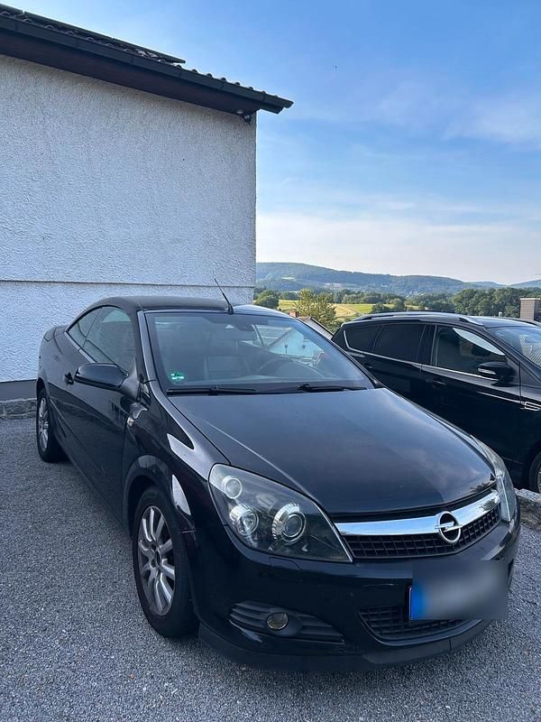 Gebraucht 2009 Opel Astra Cabriolet Cabrio | 2.000 € (Superpreis) - Bild 1/4