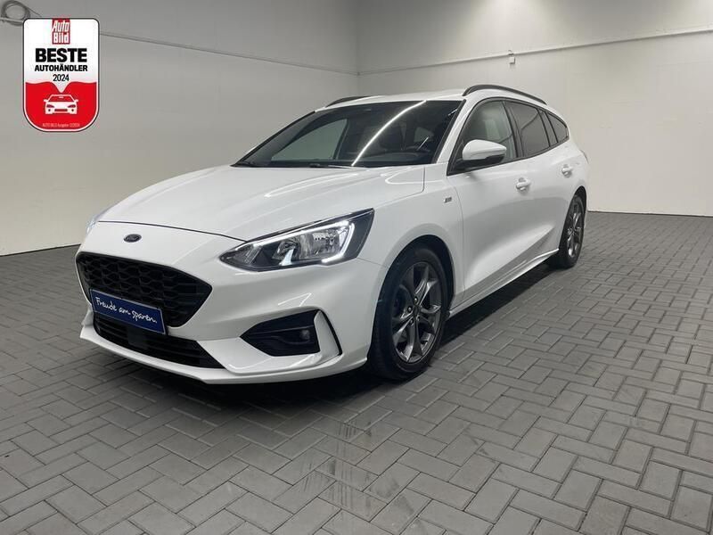 Gebraucht Ford Focus ST-Line 150 PS (110 kW) 2019 Weiß (frostweiß) Kombi