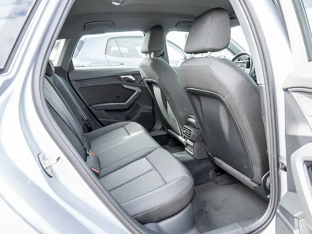 Gebraucht Audi A3 Advanced 150 PS (110 kW) 2022 Silber Limousine