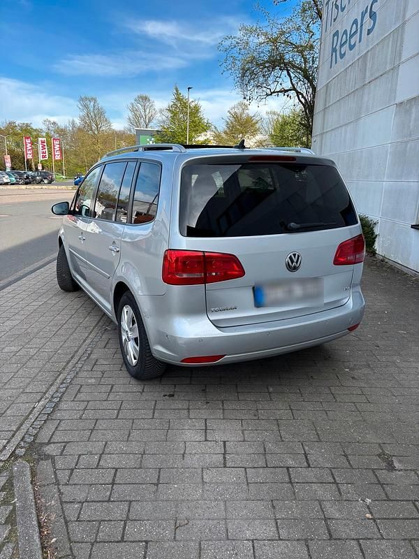 Gebraucht VW Touran 160 PS (117 kW) 2012 Silber Van / Kleinbus