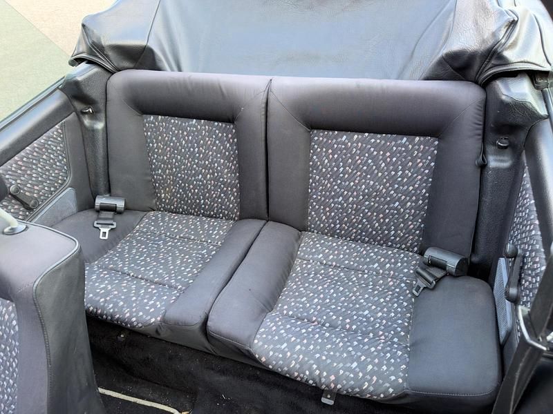 Gebraucht VW Golf Cabriolet 98 PS (72 kW) 1991 Violet Cabrio