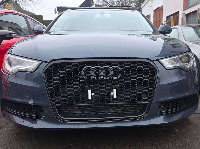 Gebraucht Audi A6 177 PS (130 kW) 2012 Aviatorblau metallic Kombi