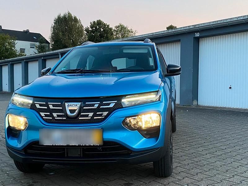 Blau Gebraucht 2022 Dacia Spring Kleinwagen | 11.500 € - Bild 1/4