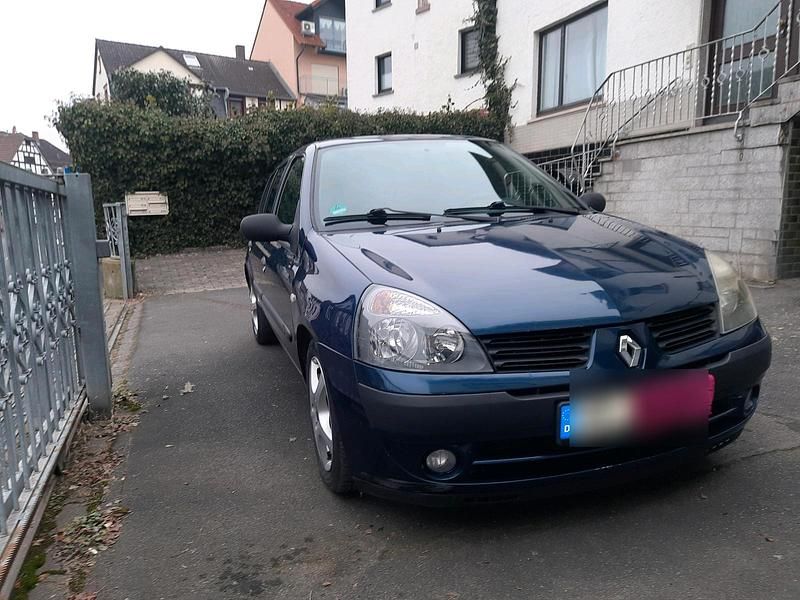 Blau Gebraucht 2005 Renault Clio II Kleinwagen | 800 € (Guter Preis) - Bild 1/4
