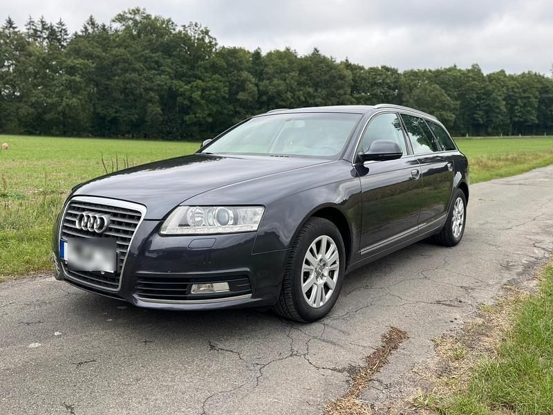 Grau Gebraucht 2011 Audi A6 Kombi | 4.800 € (Superpreis) - Bild 1/4