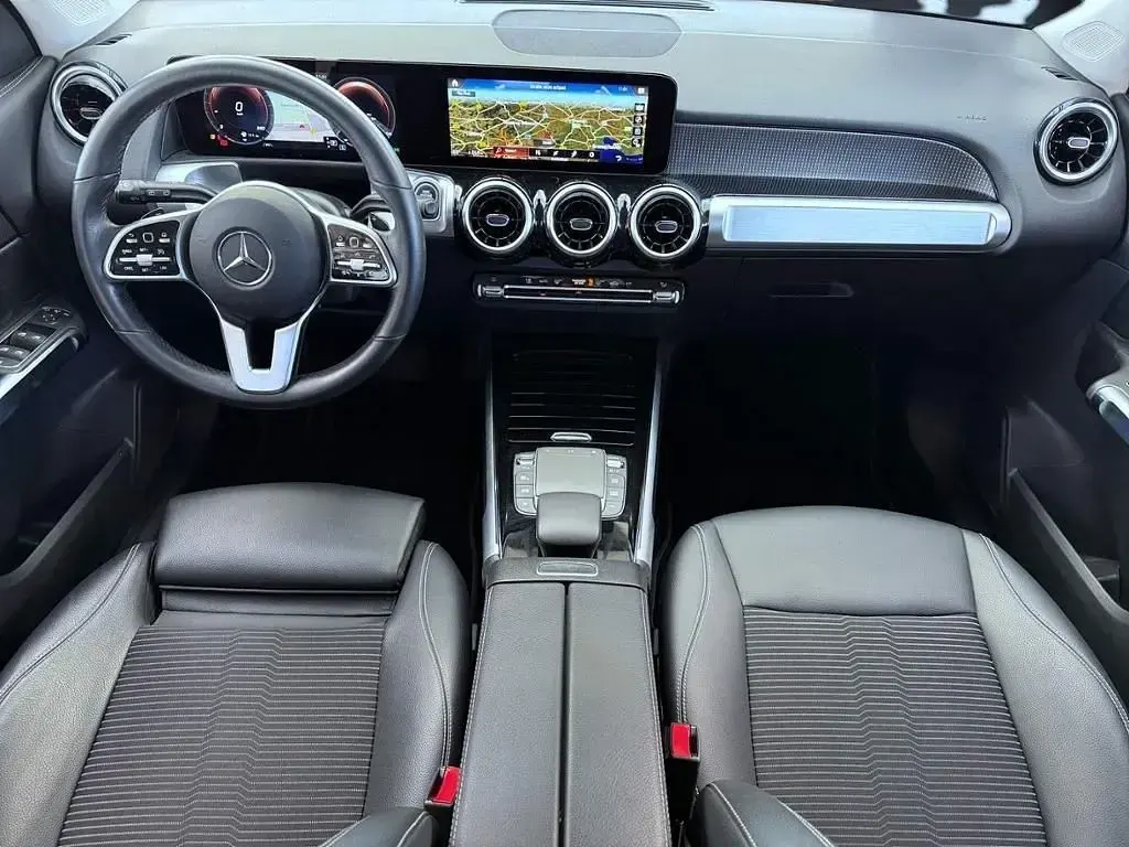 Gebraucht Mercedes GLB180 136 PS (100 kW) 2022 Weiß SUV