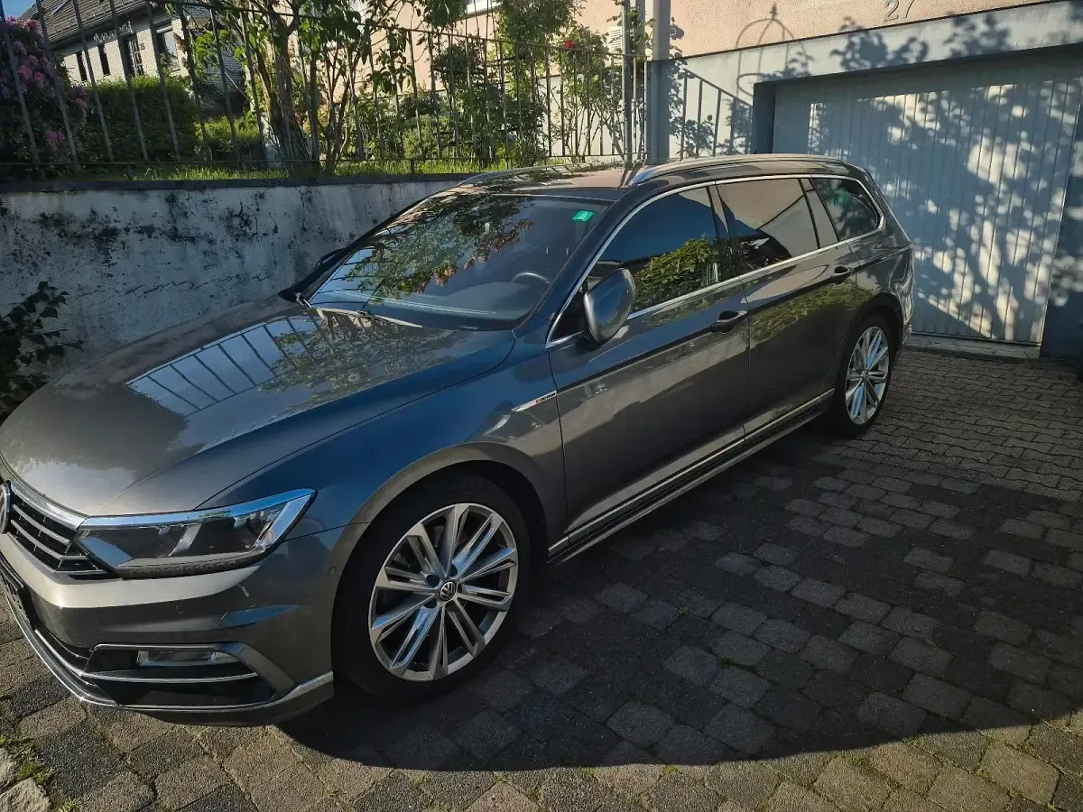 Gebraucht VW Passat Highline 280 PS (205 kW) 2016 Grau Kombi