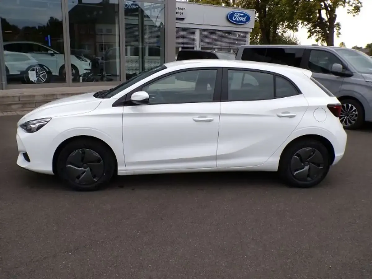 Gebraucht MG MG3 116 PS (85 kW) 2025 Dover white Kleinwagen