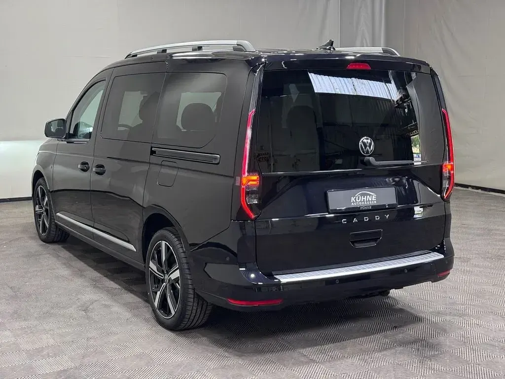 Gebraucht VW Caddy Maxi Style 122 PS (89 kW) 2024 Schwarz Van / Kleinbus