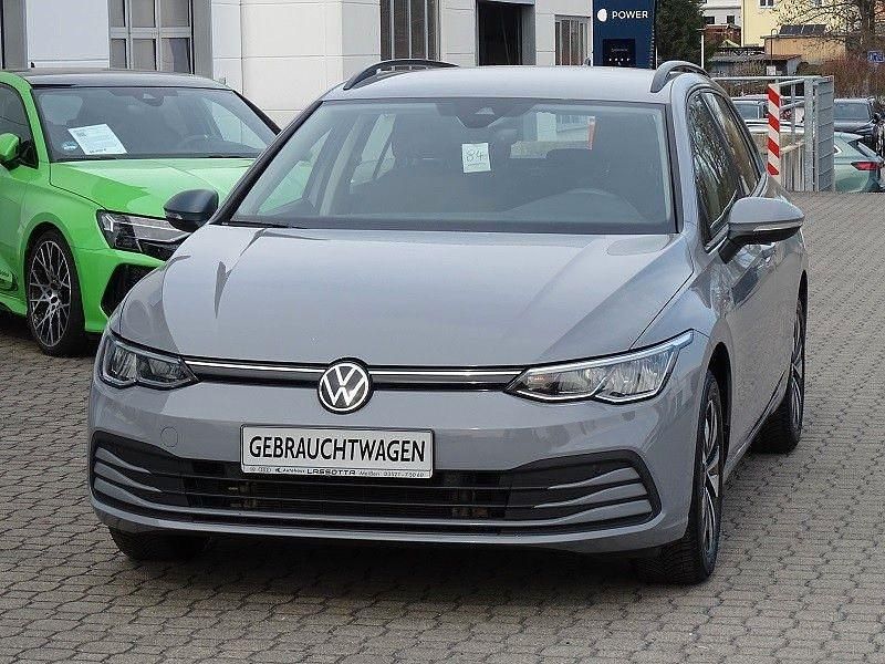 Gebraucht VW Golf VIII 116 PS (85 kW) 2022 Grau Kombi