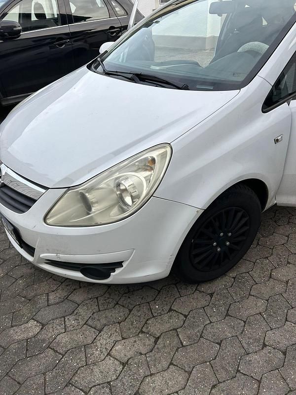 Gebraucht Opel Corsa 60 PS (44 kW) 2007 Weiß Kleinwagen