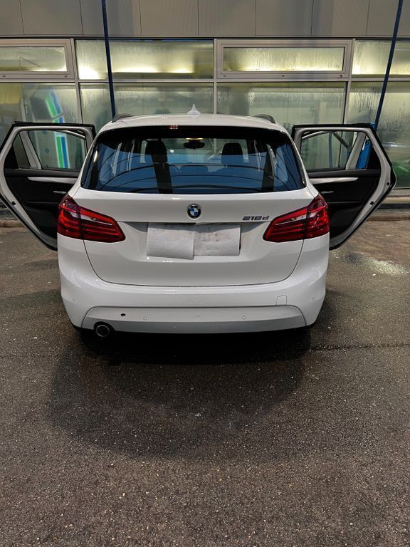 Gebraucht BMW 218 Active Tourer 150 PS (110 kW) 2015 Weiß Van / Kleinbus