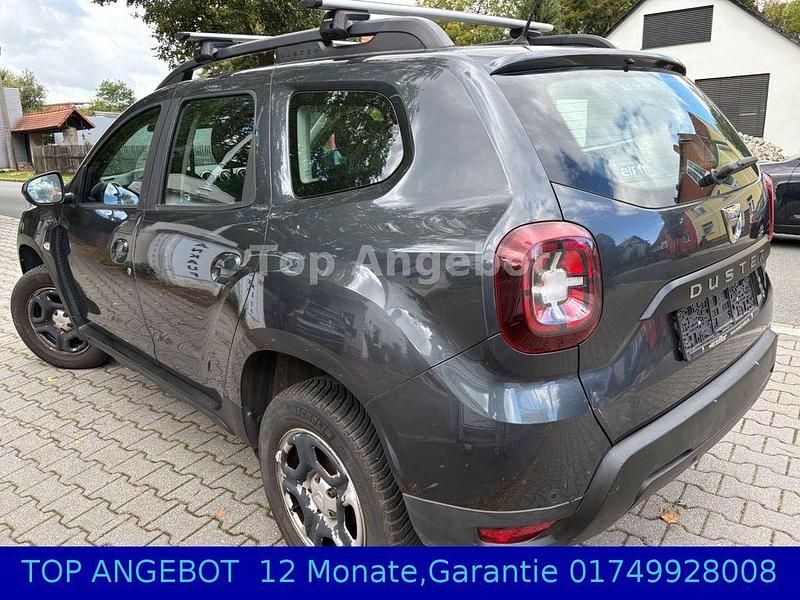 Gebraucht Dacia Duster Comfort 125 PS (91 kW) 2018 Grau SUV