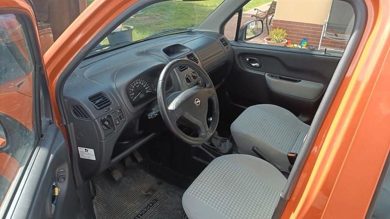 Gebraucht Opel Agila Edition 80 PS (58 kW) 2006 Orange Kleinwagen