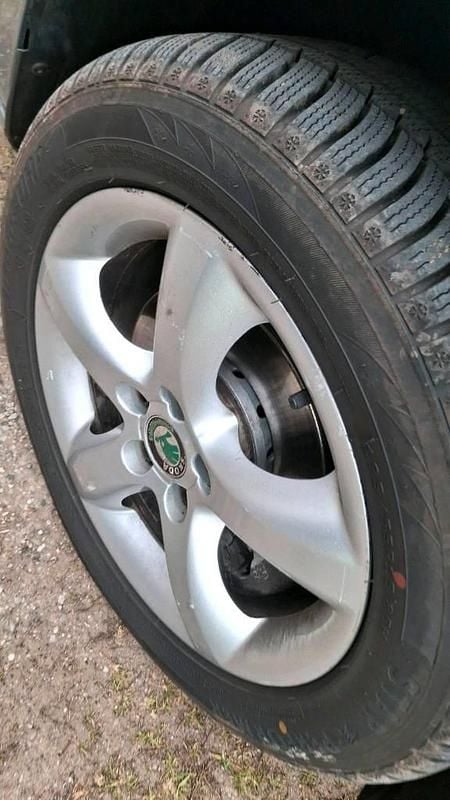 Gebraucht Skoda Fabia 86 PS (63 kW) 2013 Grau Kleinwagen