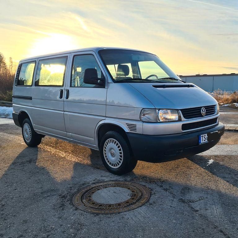 Silber Gebraucht 2002 VW Caravelle Van / Kleinbus | 6.650 € (Guter Preis) - Bild 1/4