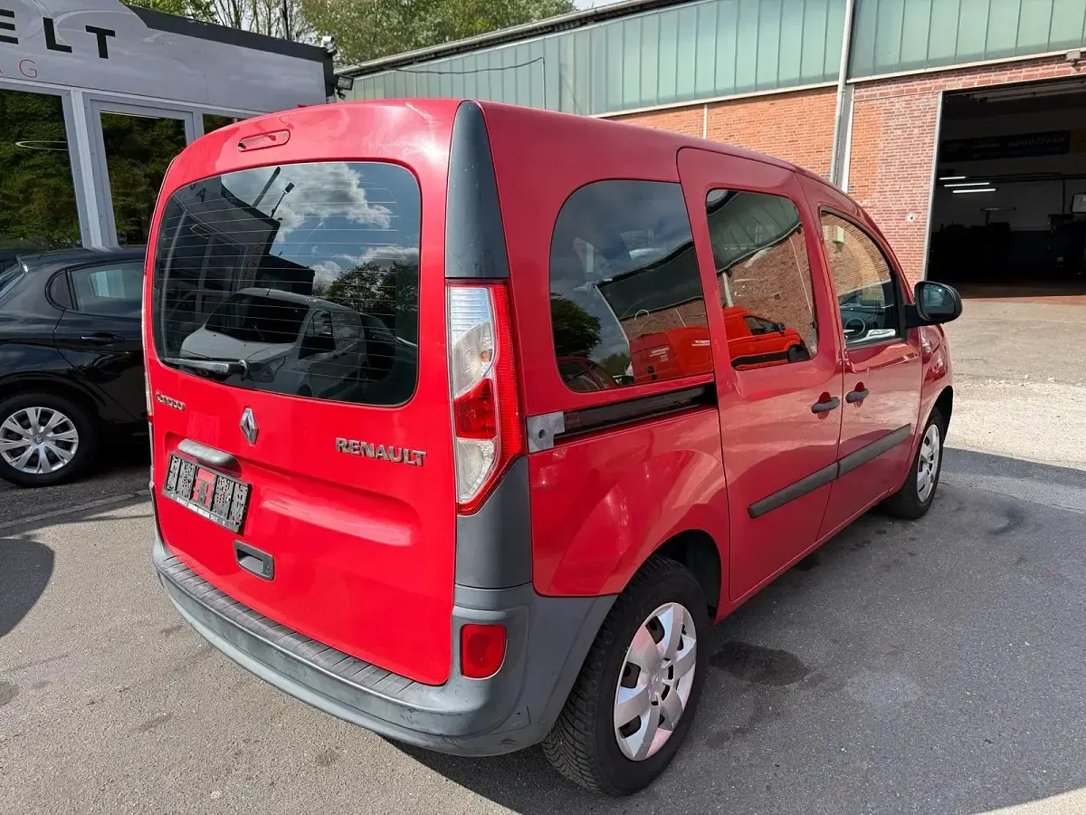 Gebraucht Renault Kangoo 90 PS (66 kW) 2014 Rot Van / Kleinbus
