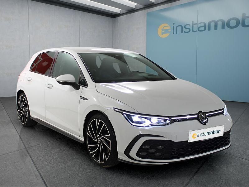 Weiß Gebraucht 2022 VW Golf VIII GTD Kleinwagen | 29.949 € (Fairer Preis) - Bild 1/4