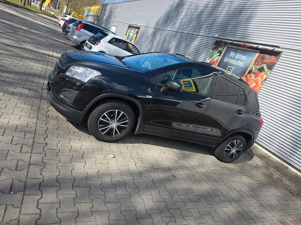 Gebraucht Chevrolet Trax LS 116 PS (85 kW) 2014 Schwarz SUV