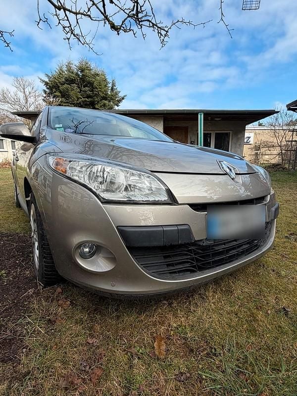 Gebraucht Renault Mégane 96 PS (70 kW) 2009 Grau Limousine