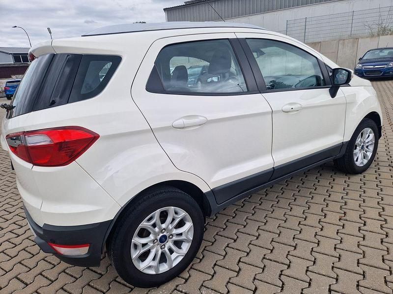 Gebraucht Ford Ecosport Titanium 125 PS (91 kW) 2017 Weiß SUV
