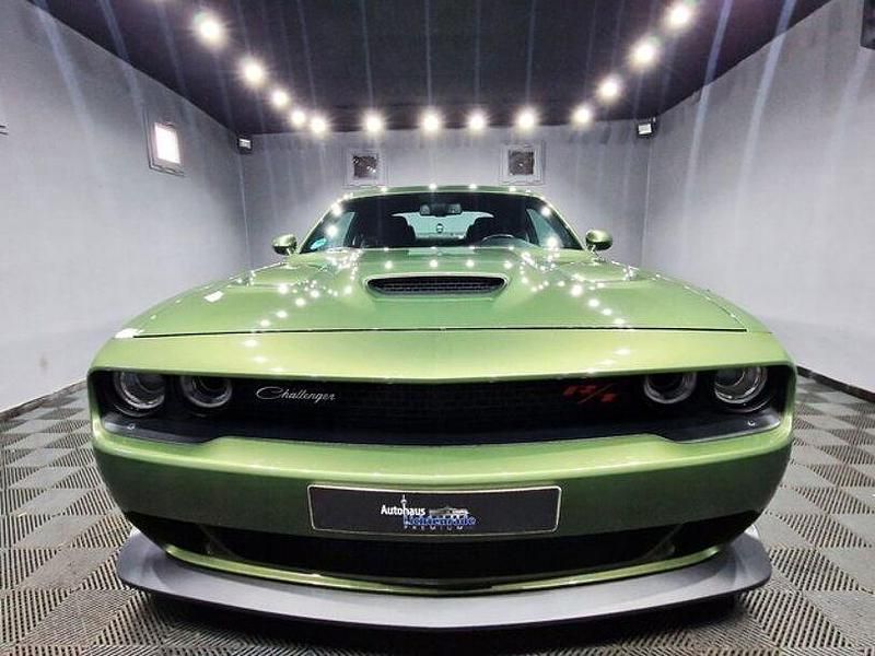 Gebraucht Dodge Challenger 492 PS (361 kW) 2020 F8 green Coupé