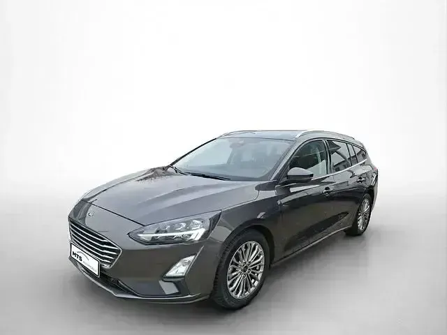 Używany Ford Focus Titanium X 2022 Szary Sedan/Limuzyna