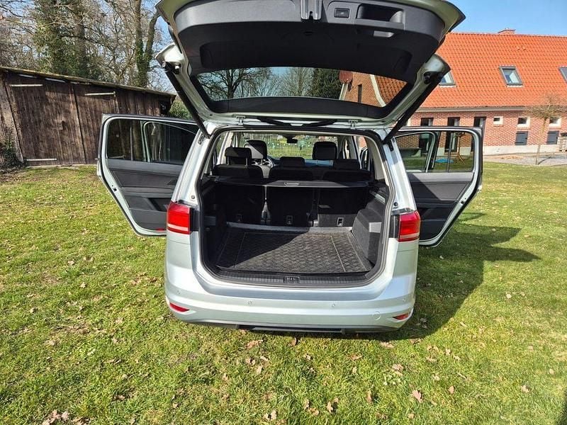 Gebraucht VW Touran Join 116 PS (85 kW) 2019 Silber Van / Kleinbus