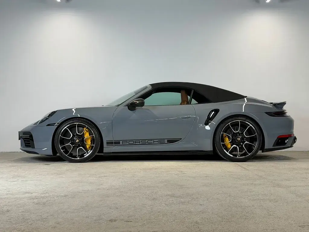 Gebraucht Porsche 992 650 PS (478 kW) 2024 Grau Cabrio
