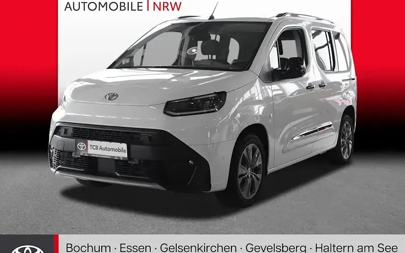 Gebraucht Toyota Proace Verso City 100 kW (136 PS) 2026 Kombi