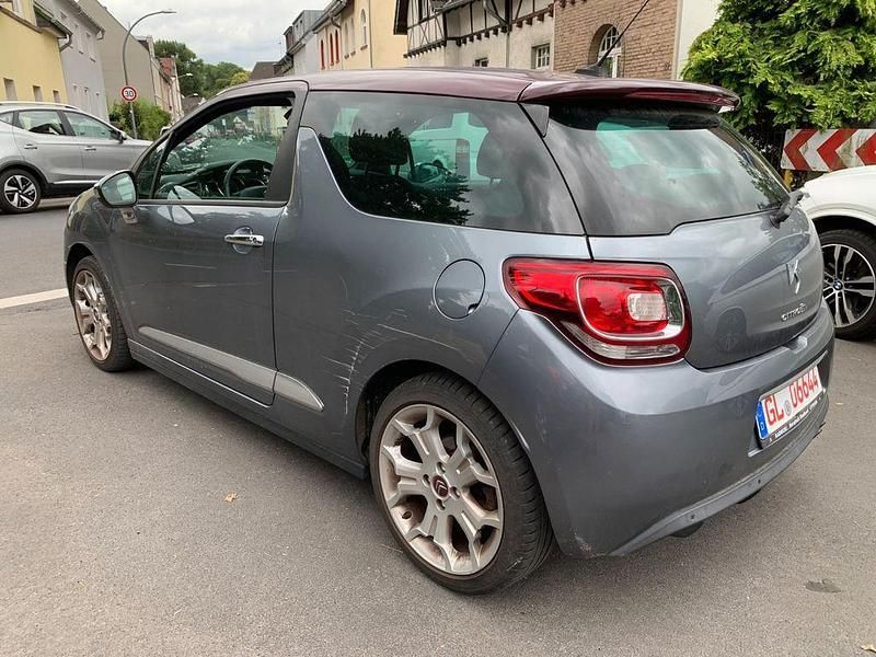 Gebraucht Citroën DS3 Sport Chic 156 PS (114 kW) 2011 Grau