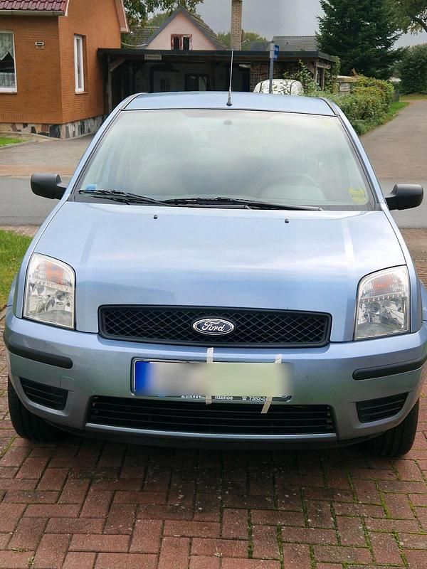 Blau Gebraucht 2005 Ford Fusion Kleinwagen | 1.950 € (Guter Preis) - Bild 1/4