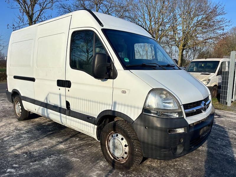 Gebraucht Opel Movano 120 PS (88 kW) 2009 Weiß Limousine