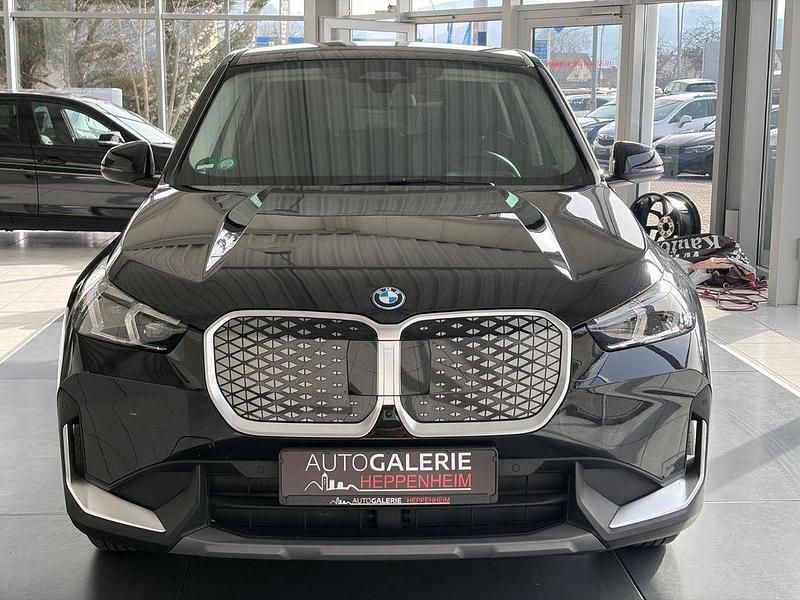 Gebraucht BMW iX1 150 kW (204 PS) 2024 Schwarz SUV