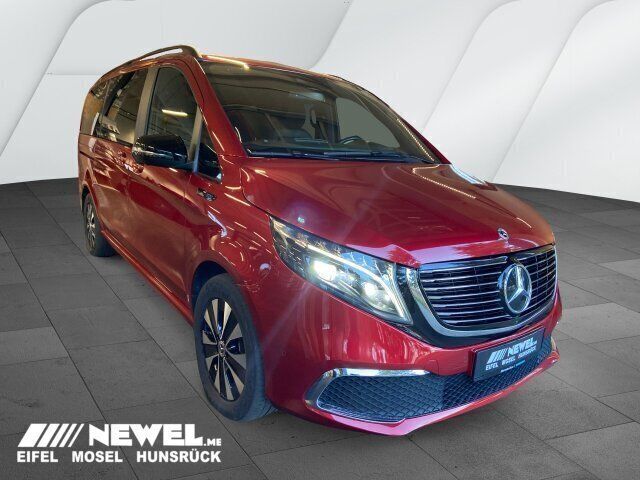 Gebraucht Mercedes EQV300 Avantgarde 150 kW (204 PS) 2022 Rot Van / Kleinbus