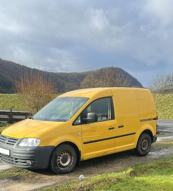 Gebraucht VW Caddy 70 PS (51 kW) 2010 Gelb Van / Kleinbus
