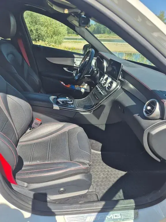 Gebraucht Mercedes C43 AMG AMG 390 PS (286 kW) 2020 Weiß Limousine