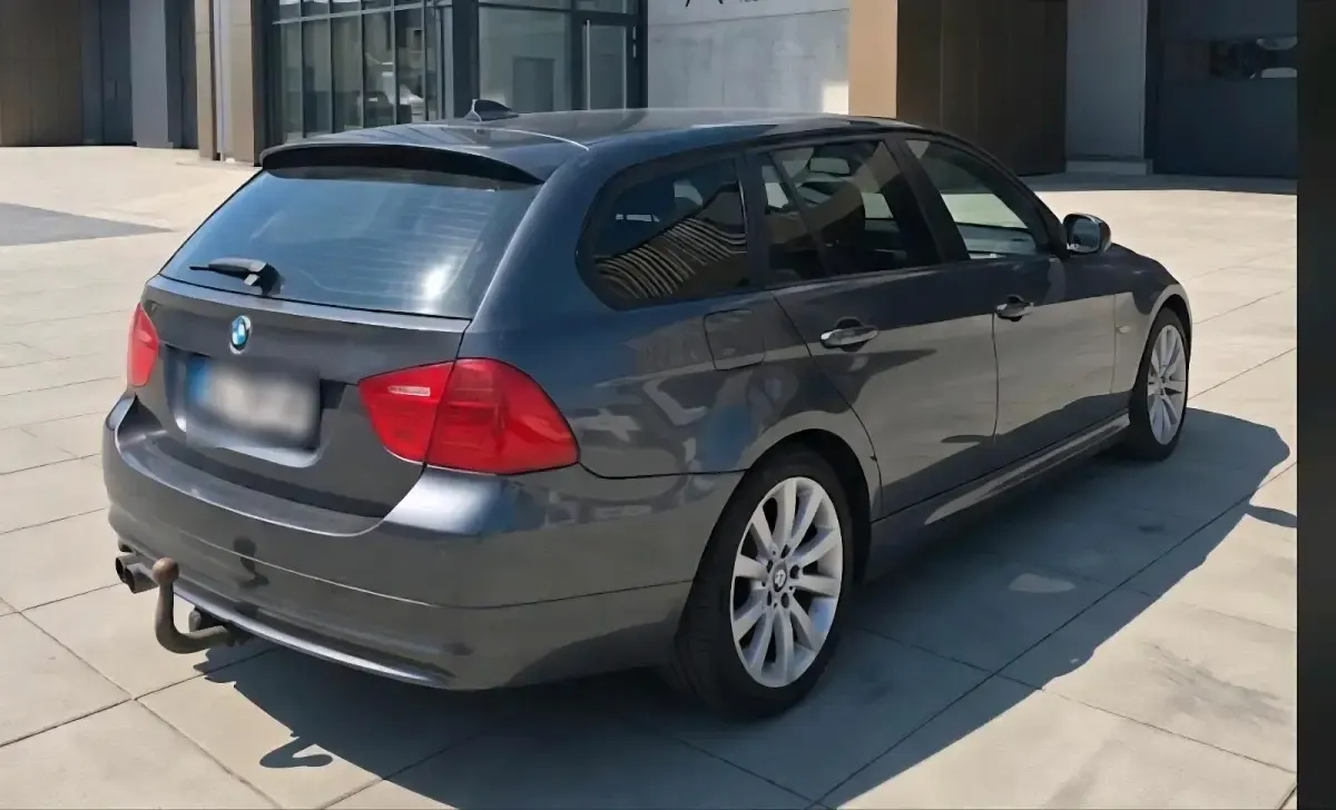 Gebraucht BMW 330 241 PS (177 kW) 2006 Kombi