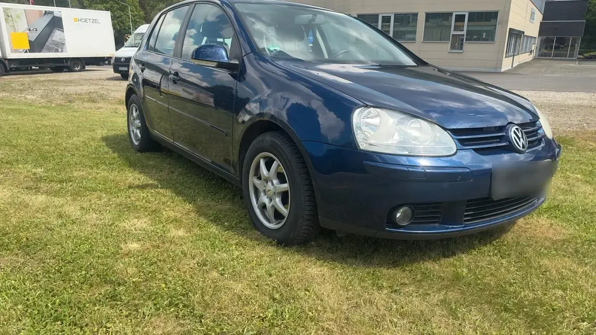 Gebraucht VW Golf V Goal 105 PS (77 kW) 2006 Blau Kleinwagen