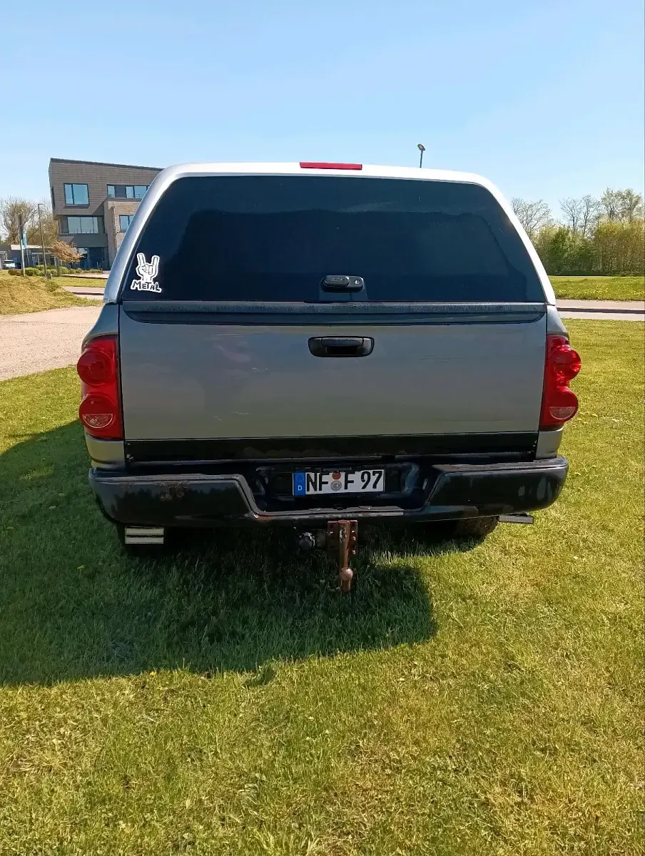 Gebraucht Dodge Ram 349 PS (256 kW) 2007 Grau Pickup
