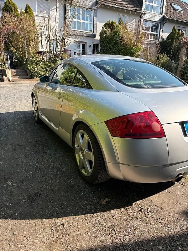 Gebraucht Audi TT 180 PS (132 kW) 1999 Silber Coupé