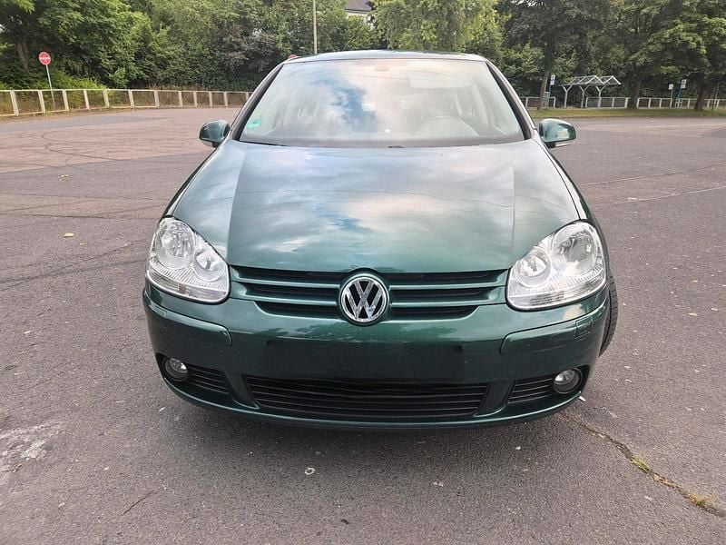 Gebraucht VW Golf V 102 PS (75 kW) 2006 Grün Kleinwagen