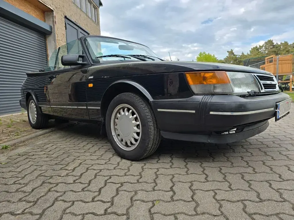 Occasion Saab 900 Cabriolet 141 ch (103 kW) 1992 Noir Cabriolet