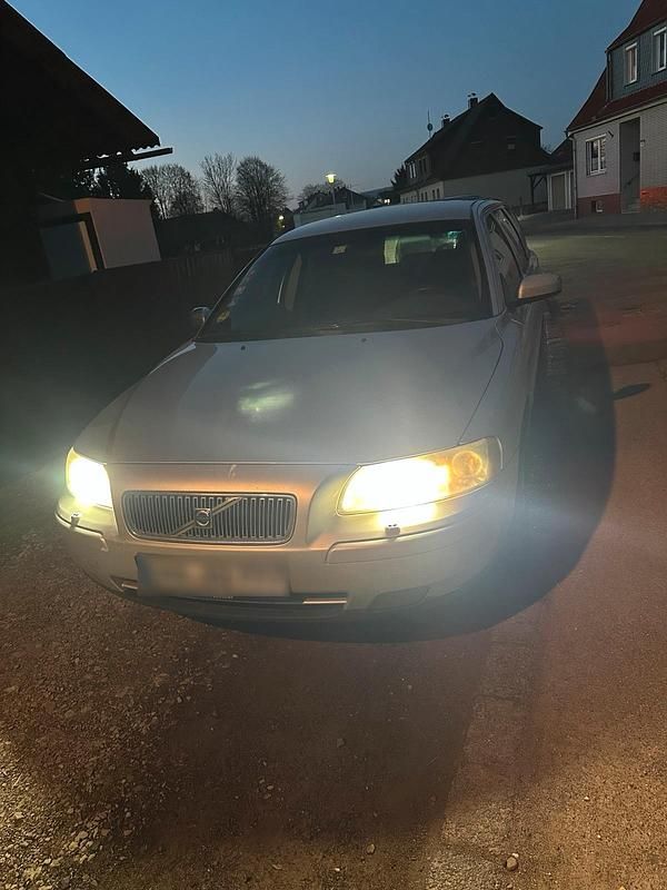 Gebraucht Volvo V70 192 PS (141 kW) 2005 Silber Kombi