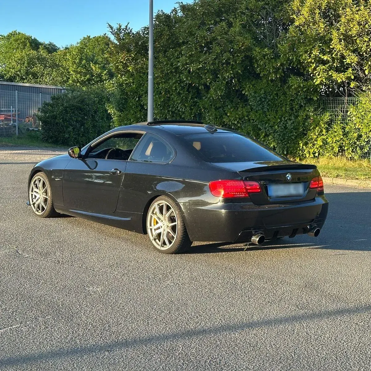 Gebraucht BMW 335 Sport Line 326 PS (239 kW) 2011 Schwarz Coupé
