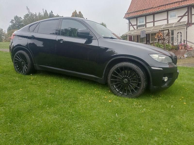 Schwarz Gebraucht 2008 BMW X6 Performance SUV | 14.888 € (Fairer Preis) - Bild 1/4